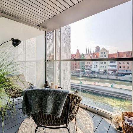 The Black Crane Apartment Гданск Екстериор снимка