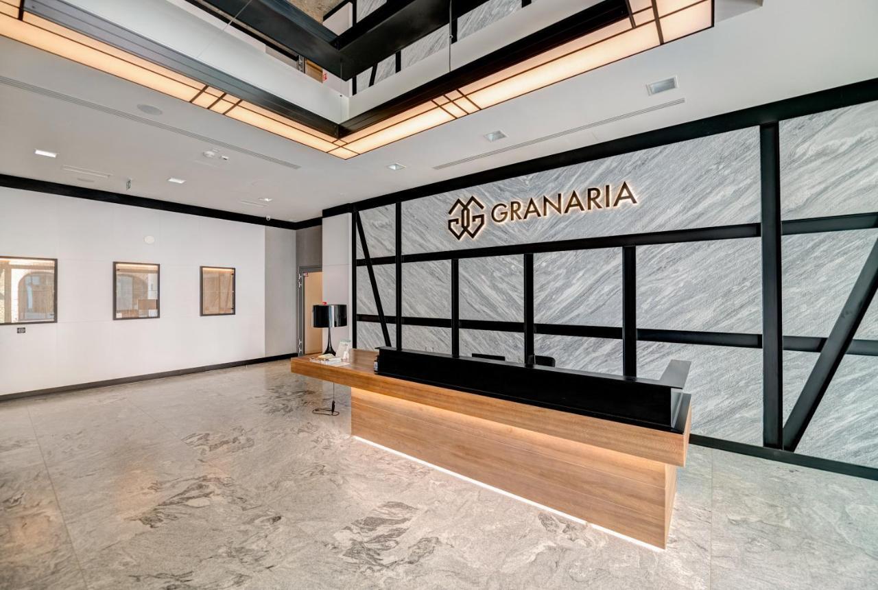 The Black Crane Apartment Гданск Екстериор снимка